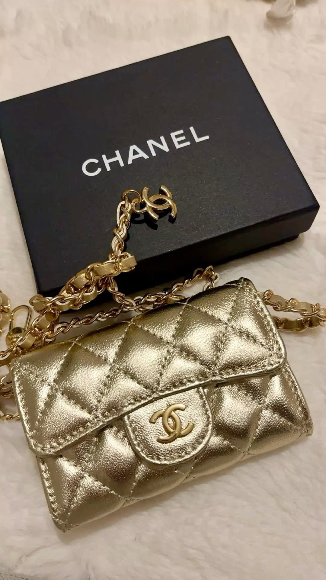NELLY MINI TASCHE GOLD CAVIAR