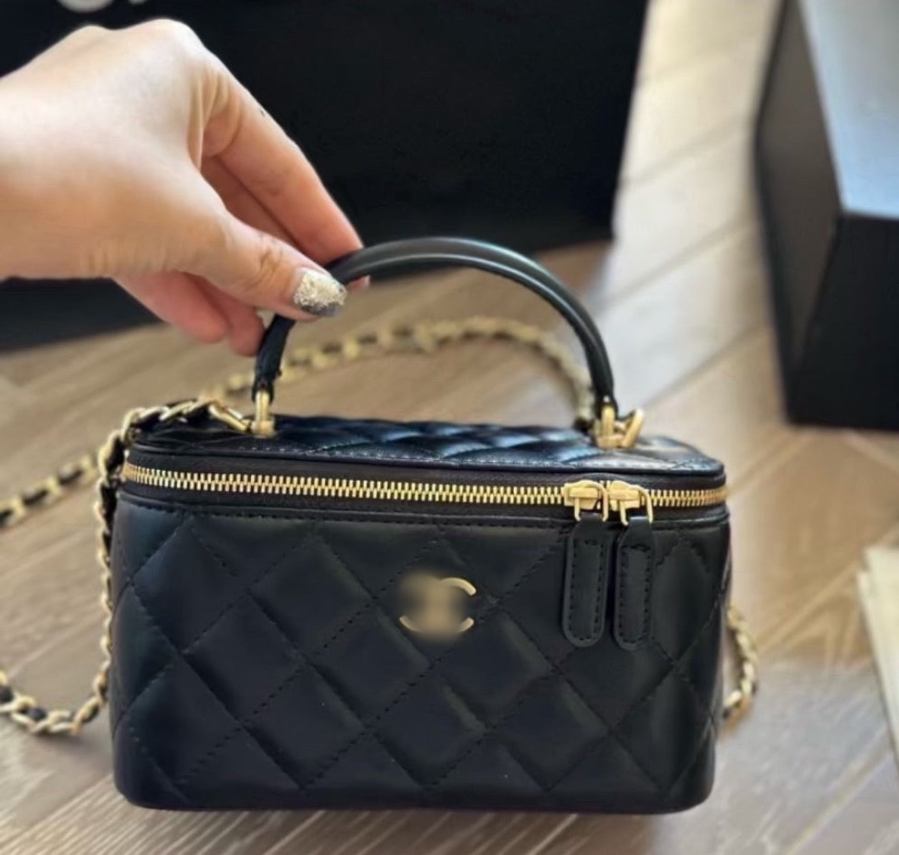 TOP HANDLE VANITY TASCHE