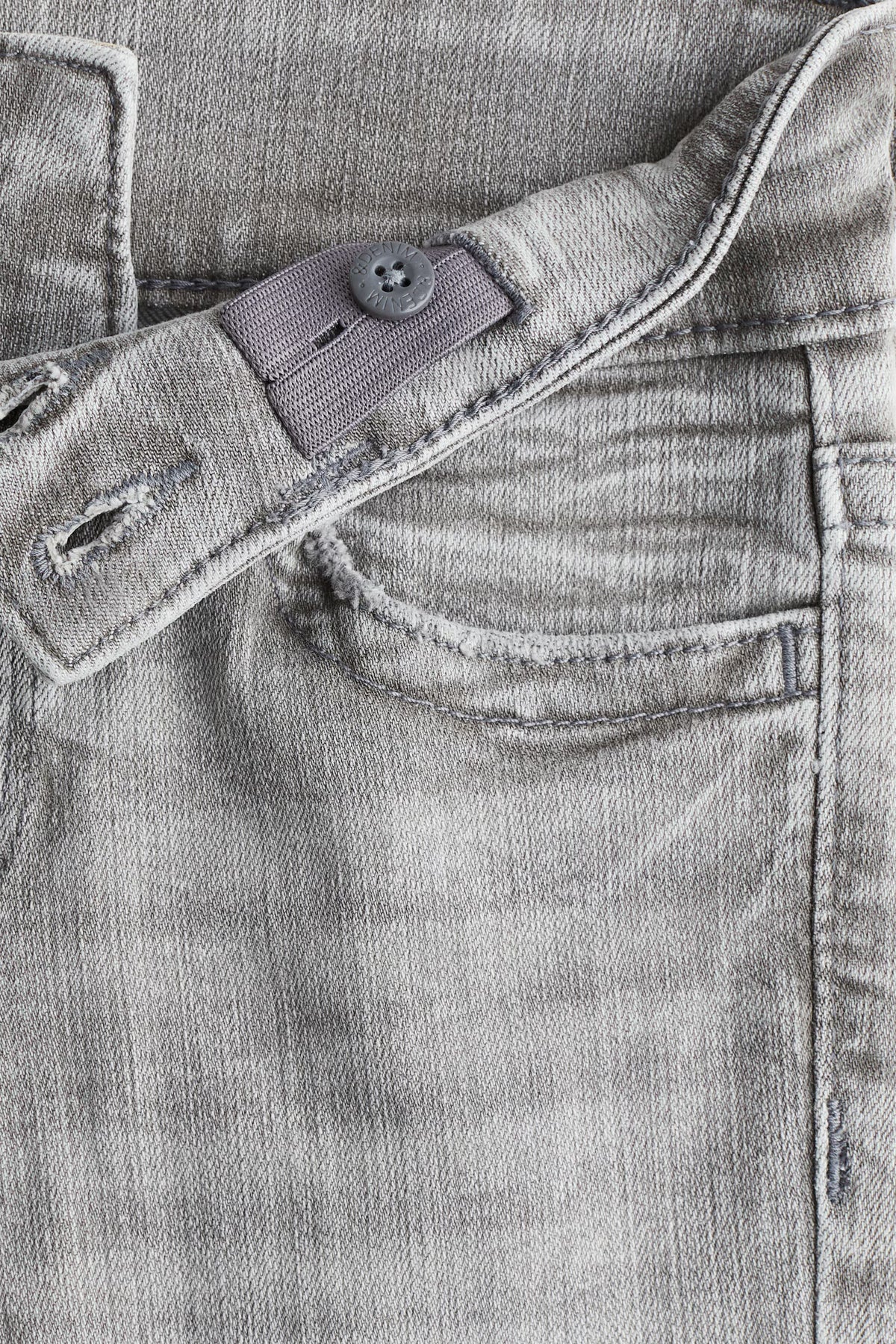 Bootcut Jeans in grau